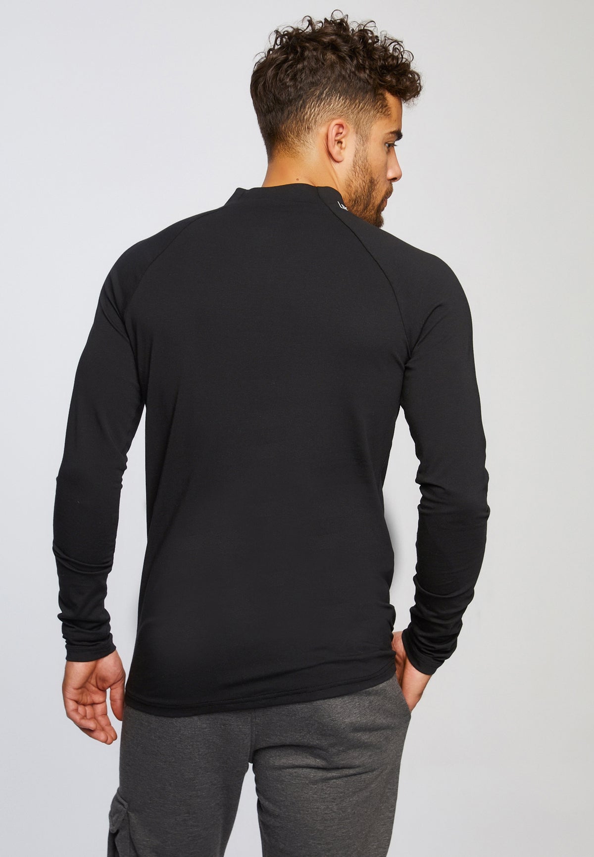 LN-8285 Schwarz-Weiß L