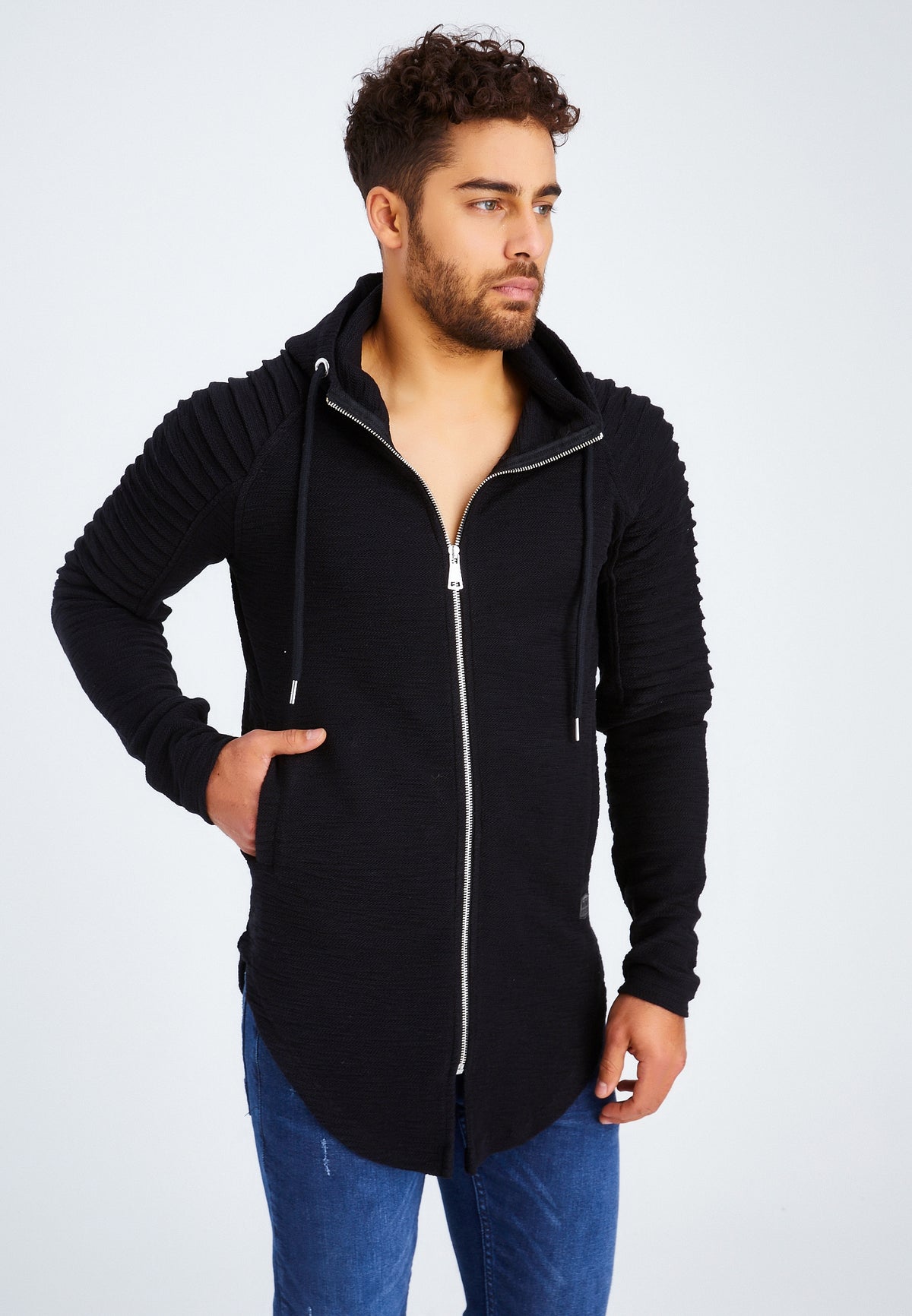 LN-8149 Schwarz L