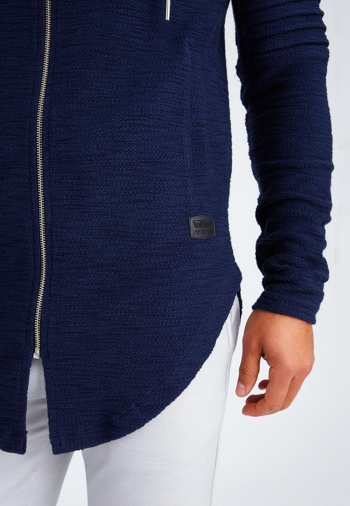 LN-8149 Blau L