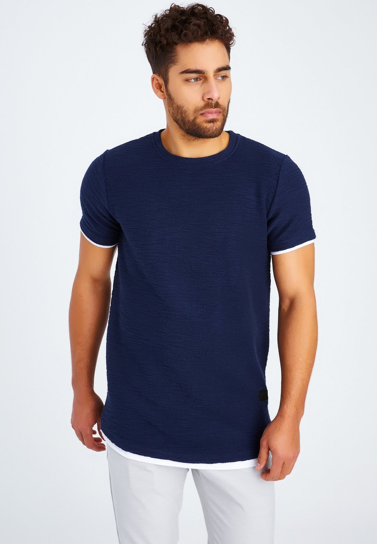 LN-8223 Dunkel-Blau L