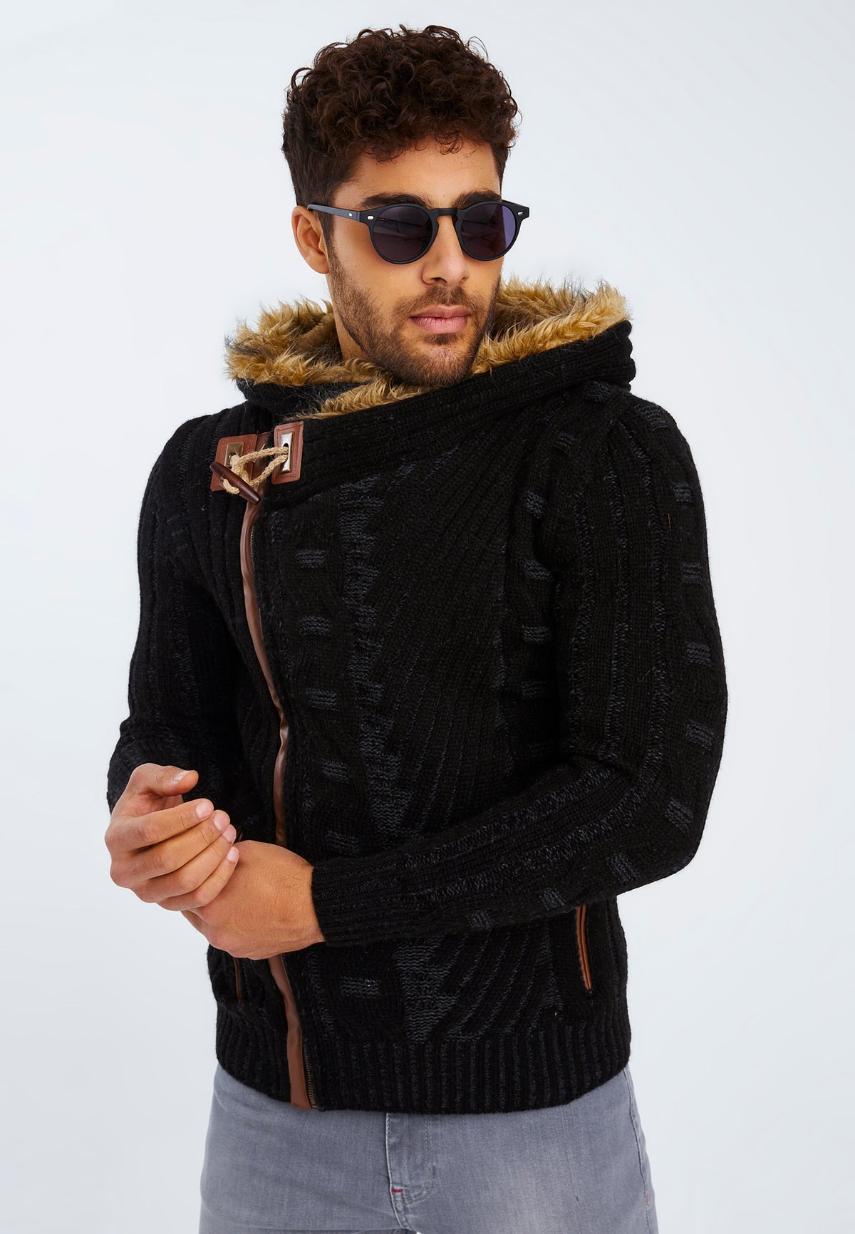 LN-5555 Schwarz L