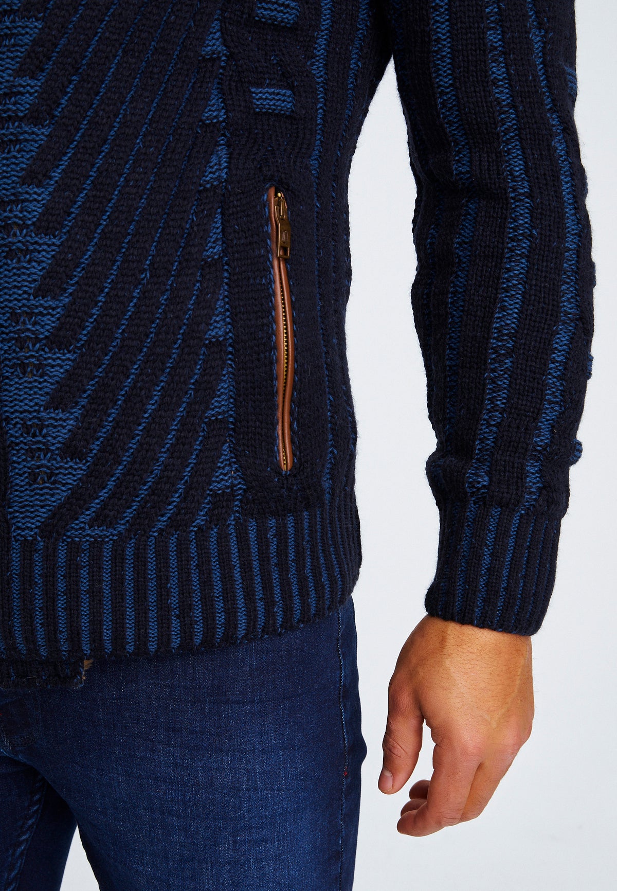 LN-5555 Blau L